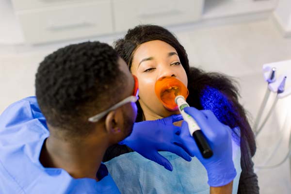 How A Dental Filling Can Treat Tooth Decay